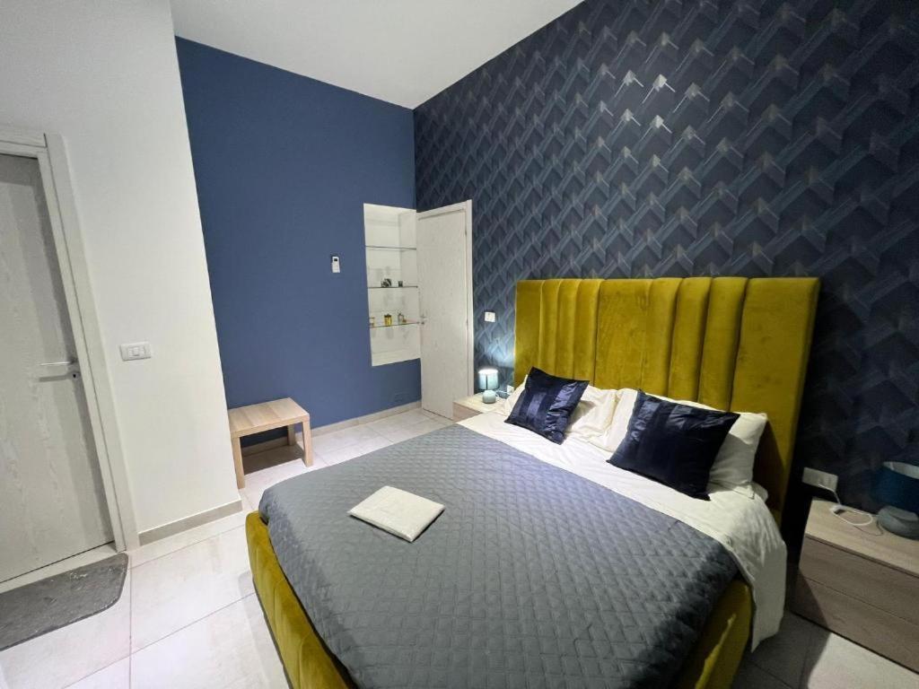 Апартаменти Sky House Napoli Екстер'єр фото